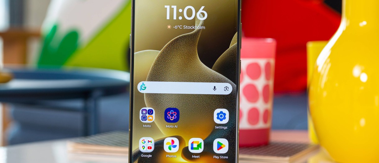 Motorola Signature is now receiving its Android 17 update