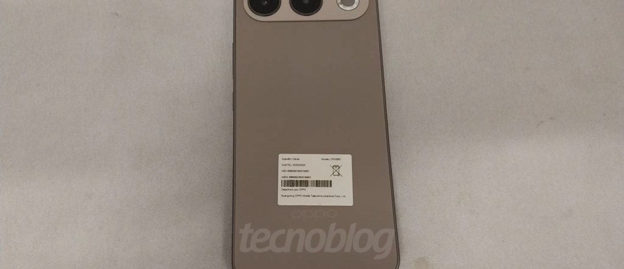 گوشی Oppo A7 Pro در فهرست گواهی‌نامه برزیل مشاهده شد؛ باتری ۸۰۰۰ میلی‌آمپری و شارژر ۴۵ واتی