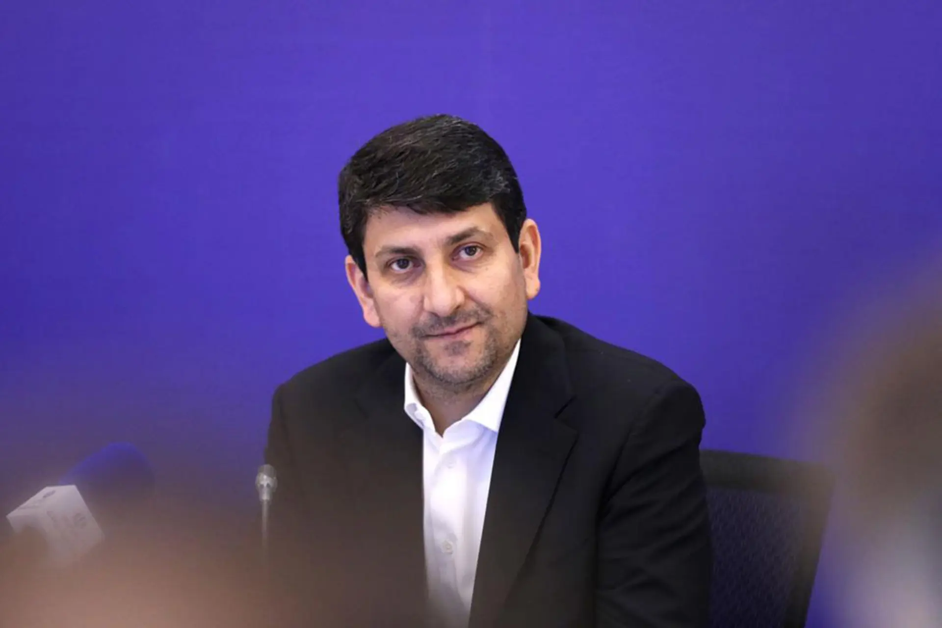 هاشمی: فیلترینگ باید پایان یابد؛ ادامه محدودیت‌ها کاربران را به اینترنت ماهواره‌ای سوق می‌دهد