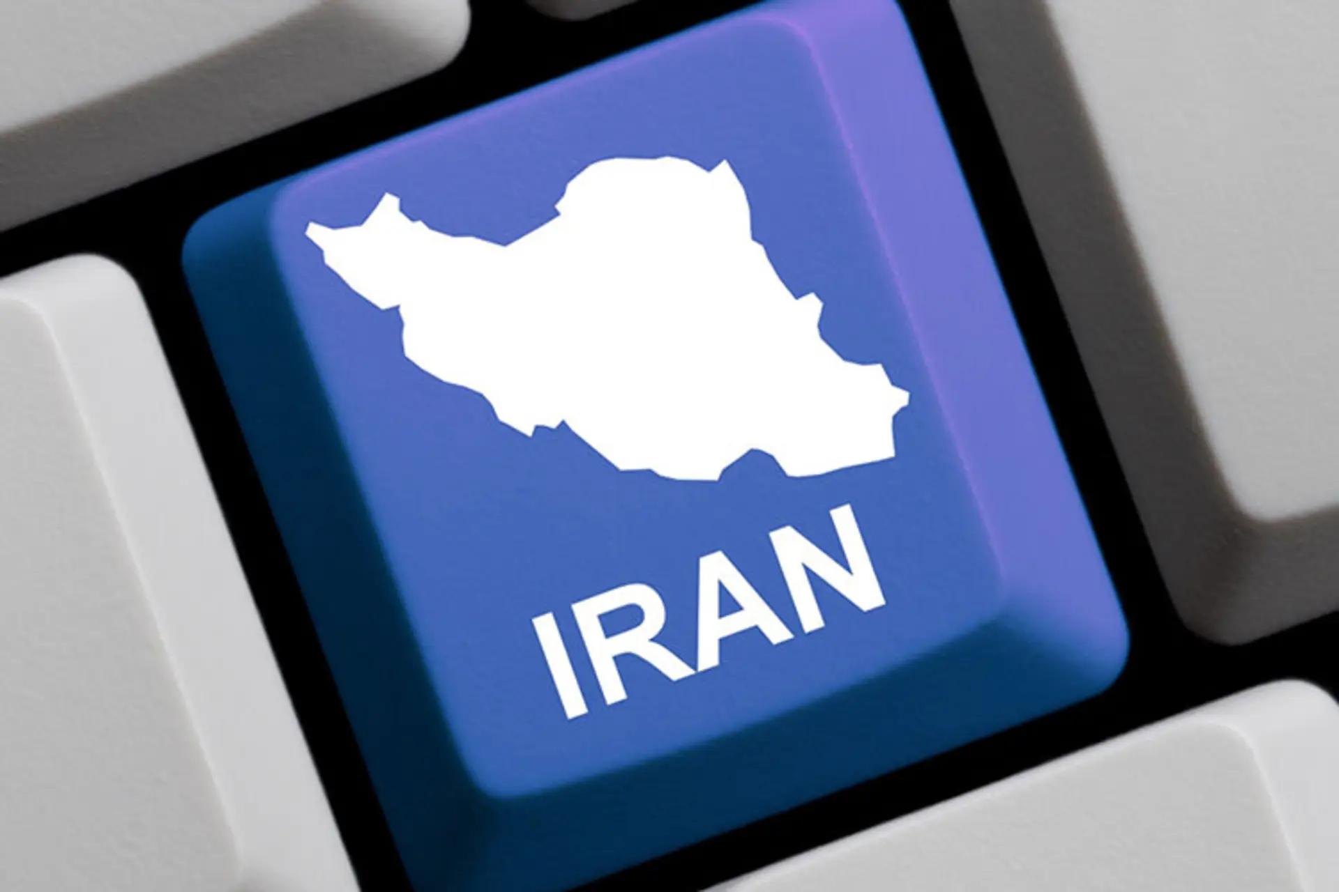 پیش‌نویس طرح نظام‌بخشی فضای مجازی منتشر شد؛ جریمه ۱۰ درصدی درآمد پلتفرم‌ها در انتظار است