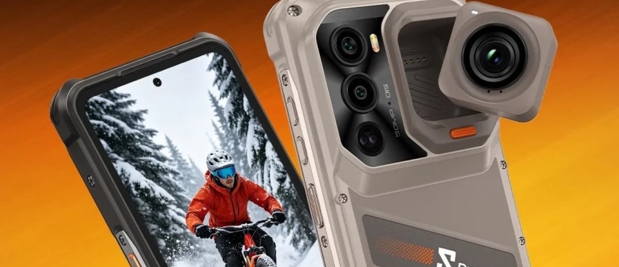 The RugOne Xsnap 7 Pro smartphone features a detachable camera