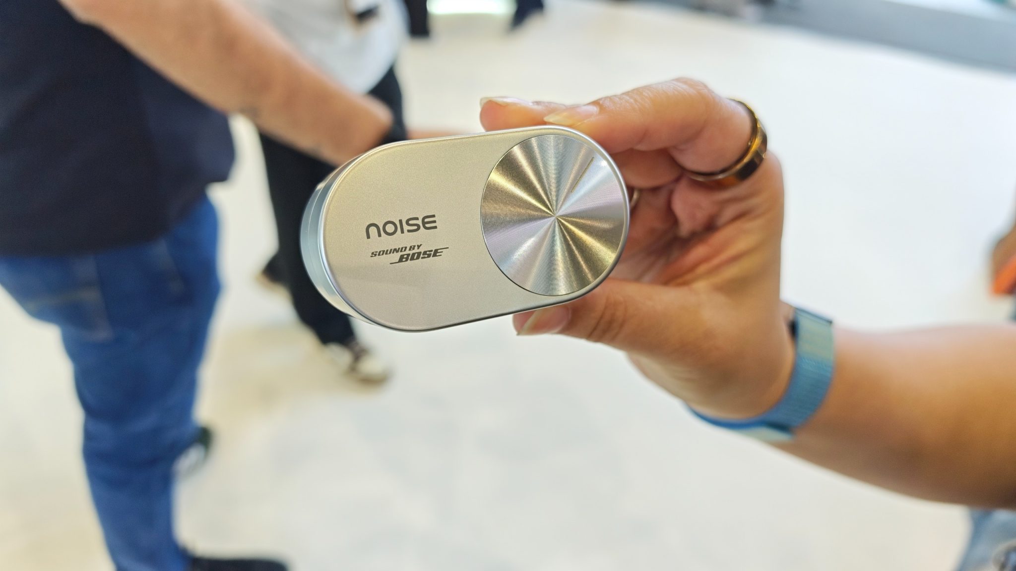 ایربادز Noise Master Buds Open با طراحی Open-ear