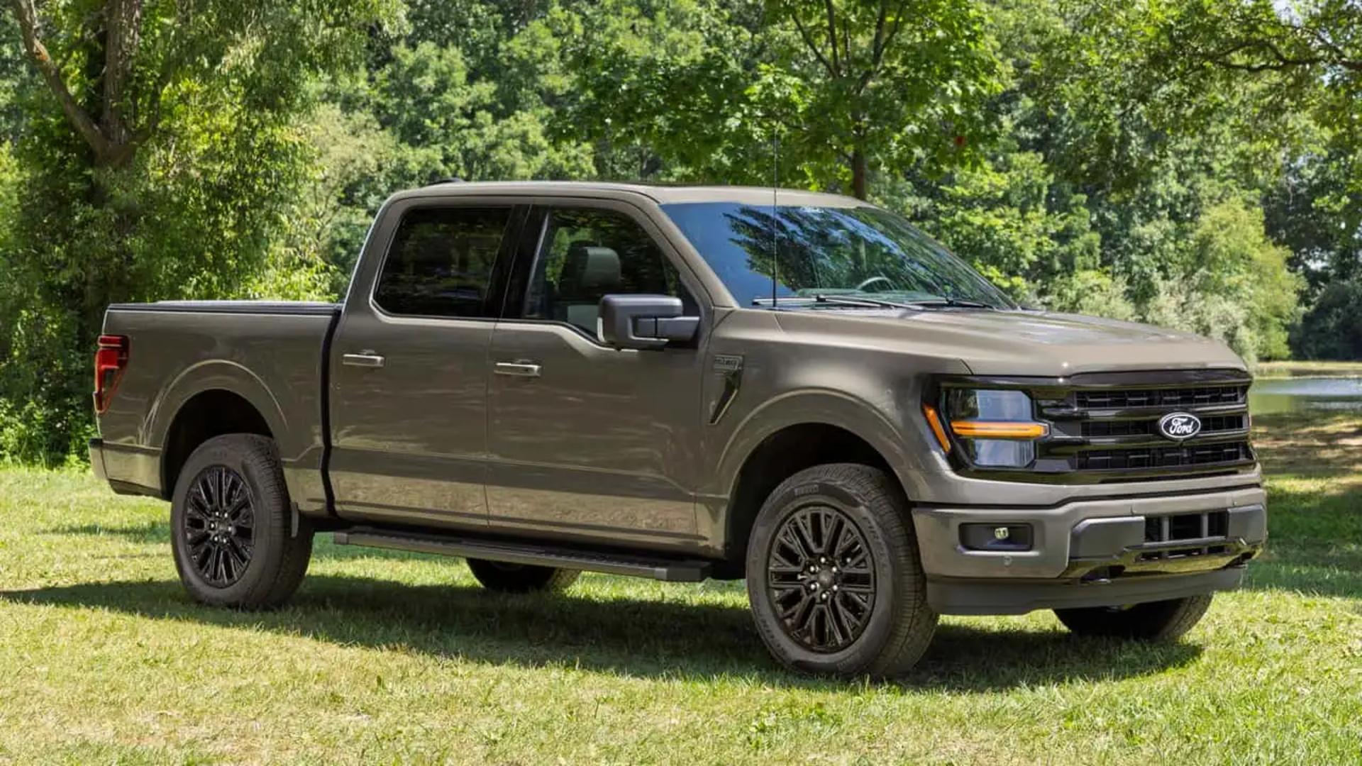 فورد F-150 مدل 2027 قهوهای متالیک